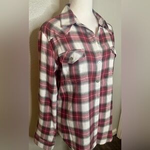 NWOT Liverpool Button Down Top - Size Medium